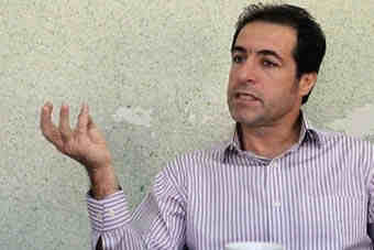 استقلال برای رفع مشکل خط دفاع، به ۲ هافبک دفاعی نیاز دارد