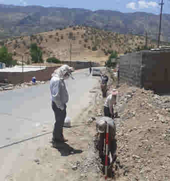 کشف آثار تاریخی در مسیر لوله گذاری گاز در ایلام