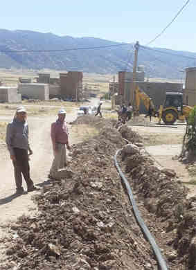 مشکل کم آبی محله پشت مرکز فنی و حرفه ای ایوان رفع شد