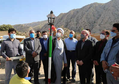 مشعل گاز در ۱۳ روستای شهرستان چوار روشن شد/ محرومترین روستاهای نوار مرزی استان گازدار شدند