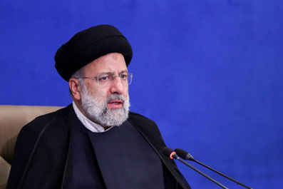 رییس جمهوری:مدارس تا آبان حضوری شود/منع بکارگیری بازنشستگان در ادارات