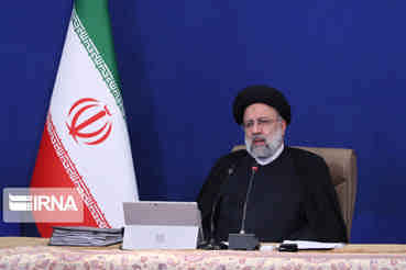 باید با تدبیر نگرانی مردم رفع و آرامش بر بازار بورس حاکم شود