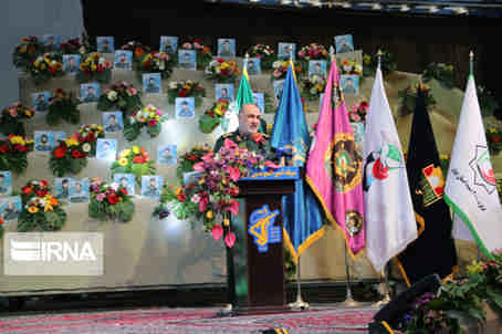 سردار سلامی: اعجاز ولایت،نجات ملت ایران از توطئه های همه جانبه است