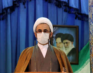 امام جمعه ایلام: جنگ نرم، شیوه جدید جبهه استکبار برای مقابله با ایران است