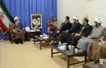 امام جمعه: افزایش خانه های عالم در مناطق روستایی ایلام ضروری است