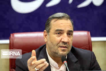 استاندار ایلام: مردم در سختی ها باید مسوولان را کنار خود احساس کنند