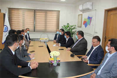 دیدار مدیر عامل شرکت آب و فاضلاب استان با مدیر شعب پست بانک استان ایلام