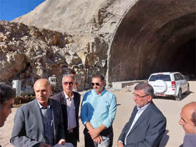محور ارتباطی ایلام- مهران در حال آماده شدن برای تردد زائران اربعین