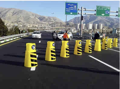 خودروهای حامل اقلام موکب های مهران از ملکشاهی تردد کنند