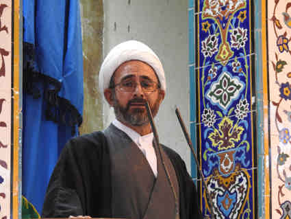 امام جمعه ایلام: ایران اسلامی از بازیگران اصلی نظم نوین جهانی است