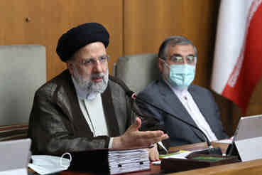 حمایت از آشوبگران و تروریست‌ها به نفع آمریکا و غرب نیست