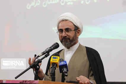 ایران اسلامی، آمریکا را به عقب رانده است