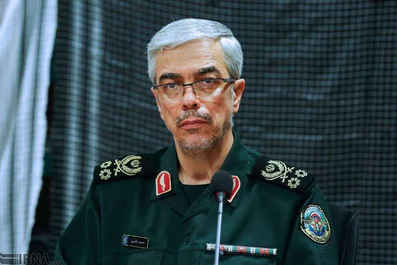 سرلشکر باقری: اتکا به توان داخلی، استقلال واقعی کشور را به ارمغان می‌آورد