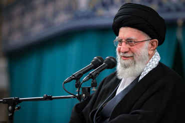 مدارس، دانشگاه‌ها و صداوسیما مخاطبان اصلی «اقیموا الصلوه» هستند