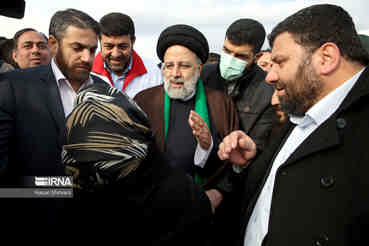 رفع مشکلات زلزله زدگان خوی وظیفه دولت و مسوولان است