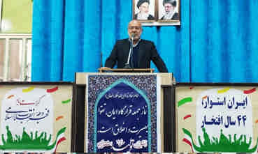 فرماندار ویژه دهلران: بیان دستاوردهای انقلاب موجب نشاط و امید در جامعه می شود
