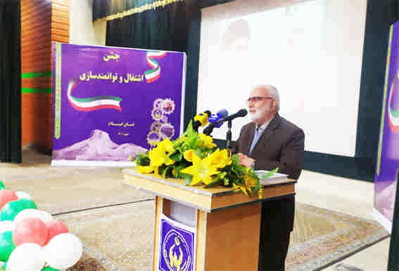 سید مرتضی بختیاری در جشن اشتغال مددجویان ایلام: بانکها از مهم ترین همراهان امداد در زمینه توانمندسازی مددجویان هستند/ ۴۵۰ میلیارد تومان برای اشتغال مددجویان ایلام جذب شده است