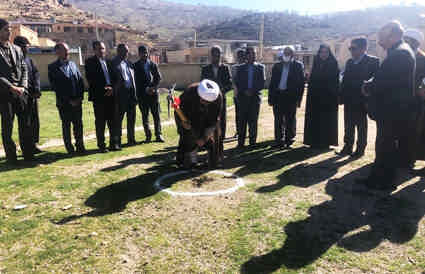 کلنگ ساخت مدرسه سه کلاسه در سیروان به زمین زده شد