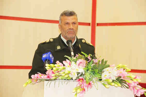 بسته خبری ۲۴ ساعته پلیس ایلام؛  هشدار پلیس به مسافران نوروزی: خطر گاز گرفتگی در چادرهای مسافرتی را جدی بگیرید/اعمال محدودیت های تردد در روز طبیعت در ایلام/اعطای مجوز به رستوران‌ها برای فعالیت در ماه مبارک رمضان/دستگیری ۸ نفر ازعاملان نزاع و درگیری در بدره/دستگیری راننده با ۲۲ فقره سرقت/دستگیری ۴ سارق سابقه دار در ایلام/کشف یک کیلو و ۵۰۰ گرم مواد مخدر در دهلران/پیام تبریک جانشین فرماندهی انتظامی ایلام به مناسبت ۱۲ فروردین