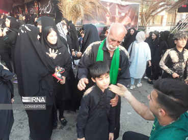 شور و نوای محرم در کوچه پس کوچه‌های ایلام با احیای سنت تکیه گردی زنان