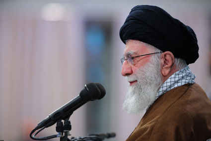 رهبر انقلاب در دیدار نخبگان: جنایت صهیونیست‌ها در غزه ادامه یابد، کسی نمی‌تواند جلوی نیروهای مقاومت را بگیرد