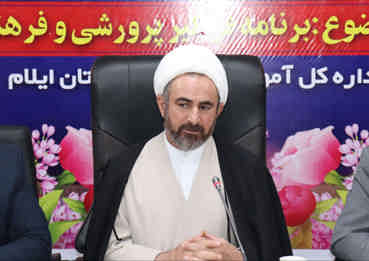 تبیین واقعیت ها و کار فرهنگی بهترین سرمایه گذاری برای دانش آموزان است