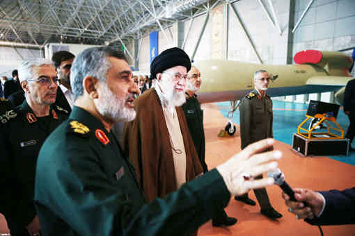در حاشیه بازدید رهبر انقلاب از نمایشگاه هوافضای سپاه؛ دستاوردهای جدید هوافضای سپاه را بیشتر بشناسید/ «مهران» پدافند ۳۲۰ کیلومتری ایران