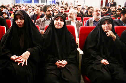 فاطمه سلیمانی اجرای سمفونی حاج قاسم را ستود