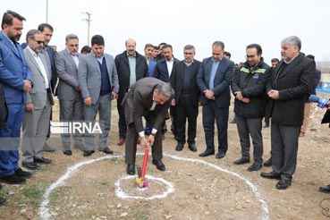۳۲۶ طرح همزمان با دهه فجر در استان ایلام افتتاح و کلنگ زنی می‌شود