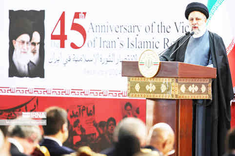 در جمع سفرای مقیم ایران؛ رئیس‌جمهور: میز مذاکره را ترک نکرده و نمی‌کنیم