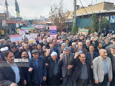 مردم آبدانان در بهار آزادی تبعیت دوباره از ارزش‌های انقلاب را فریاد زدند