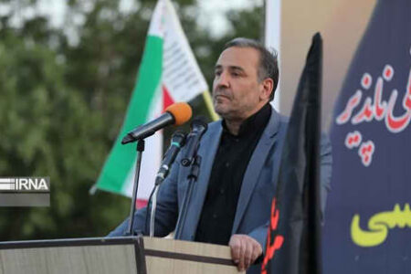 استاندار ایلام: راه انقلاب اسلامی قوی‌تر از گذشته ادامه دارد