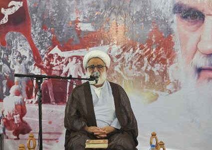 امام خمینی (ره) بنیانگذار تحول و پیشرفت کشور بود