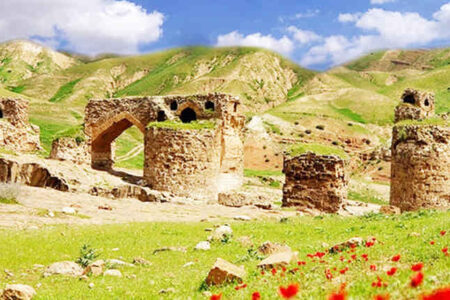 دره شهر سرزمین قلعه ها و مکان های باستانی و یادگار ساسانیان در استان ایلام   *  حشمت اله کرمی نژاد