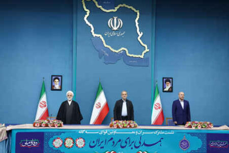 دعوت سران قوا از مردم برای حضور پرشور و حماسی در راهپیمایی ۲۲ بهمن
