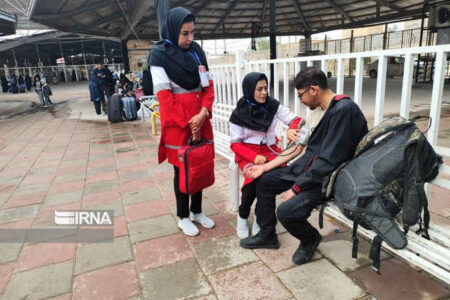 ارائه ۹۰۰ خدمت امدادی به مسافران نوروزی در ایلام