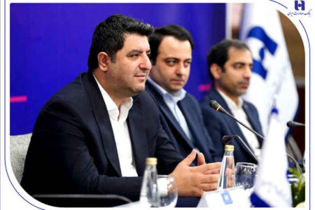 اصلاح نگاه ذی‌نفعان مختلف به نظام بانکی یکی از مهمترین ضرورت‌ها در نظام اقتصادی کشور است