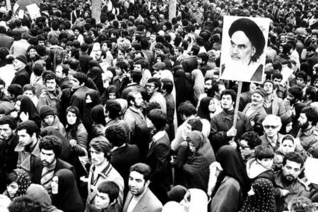 «قیام ۱۵ خرداد: نقطه عطفی در تاریخ ایران»
