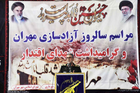 فرمانده سپاه ایلام: بصیرت ملت تلاش دشمنان برای تسلیم ایران را خنثی کرد
