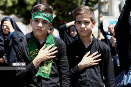 آیین‌های پرشور سوگواری تاسوعای حسینی در ایلام برگزار شد