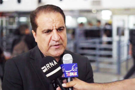 استاندار ایلام: همه ظرفیت‌ها برای تردد زائران اربعین از مرز مهران بسیج شده است