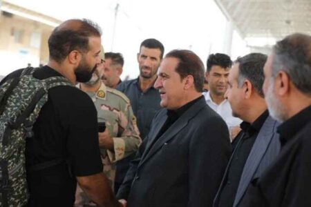 بازگشت آرام زائران از عراق/۱۵۳ هزار تردد در مهران ثبت شد