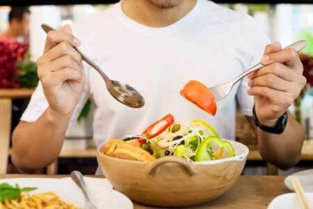 هشدار! این غذاهای سالم وزن افراد رژیمی را پنهانی افزایش می‌دهد
