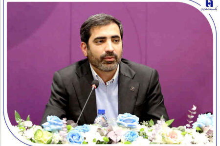 ​نخستین همایش هم‌اندیشی بانک صادرات ایران با فعالان صنعت پتروشیمی برگزار شد/ یاسر مرادی: بانک صادرات ایران برای بهبود حاشیه سود صنعت پتروشیمی ابزارهای نوین در اختیار دارد