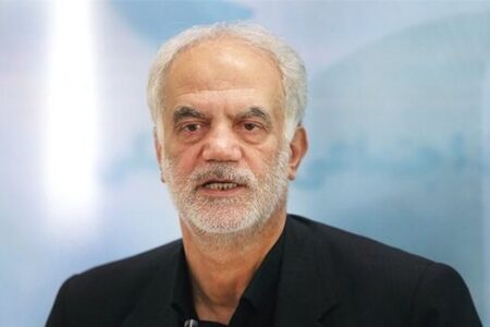 سید کمال سجادی: جبهه پیروان در حال بررسی  فهرست انتخاباتی شورای شهر است