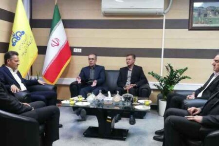 گازکشی رایگان به خانه‌های مددجویان ایلامی تسریع می‌یابد/ بهره‌مندی ۷۶۷ خانوار تحت پوشش نهادهای حمایتی از لوله کشی داخلی رایگان گاز