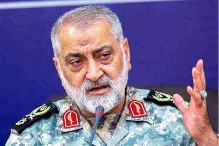 سردار شکارچی: وضعیت تنگه هرمز به قبل باز نمی‌گردد/دست از سر آمریکایی‌ها برنمی‌داریم