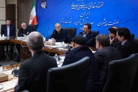 روایت پزشکیان از دیدار با رهبر معظم انقلاب