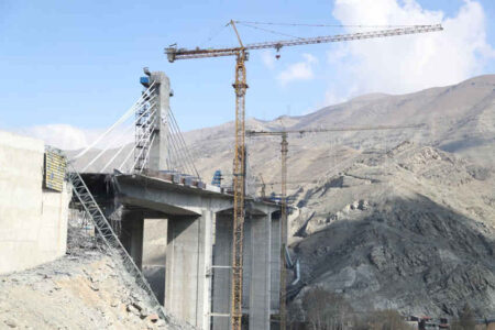 آغاز آوار برداری پل B۱ کرج ؛ پیش بینی ۲ ماه ایمن سازی