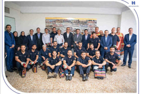 قدردانی بانک صادرات ایران از آتش‌نشانان فداکار حادثه شعبه زرافشان